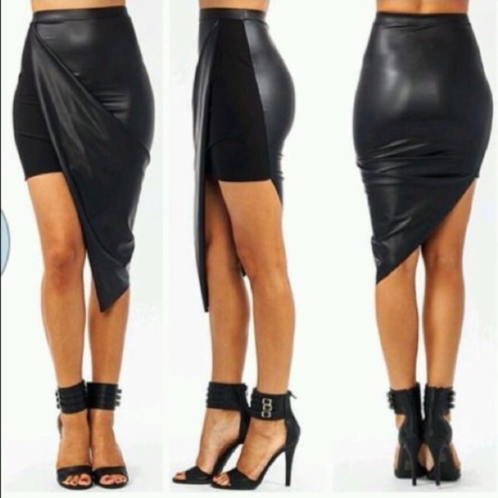 Asymmetrical pleater skirt